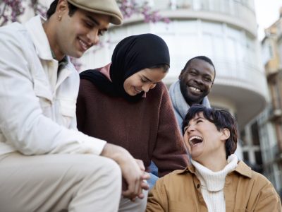 close-up-happy-friends-hanging-out-min